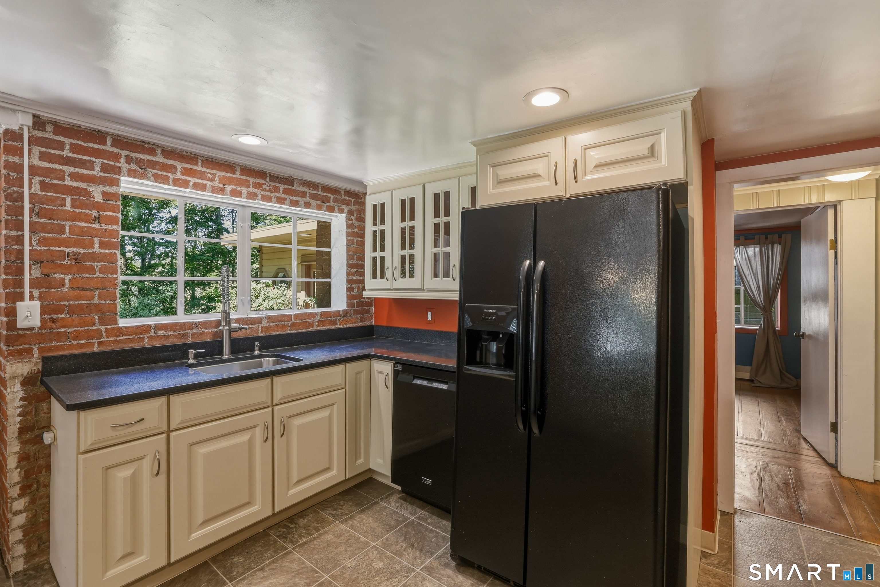 220 Norwich Road Salem, CT 06420 - Photo 8 of 39