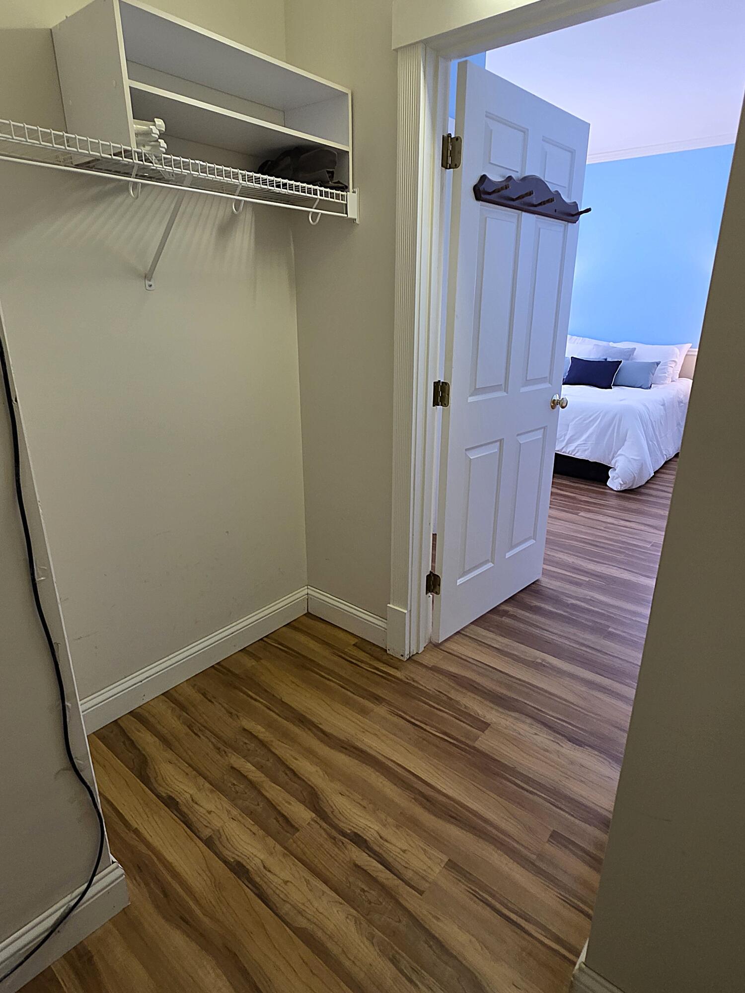 106 Farragut Way, Unit 149 Kennebunk, ME 04043 - Photo 23 of 49 MBR CLOSET TO BEDRM
