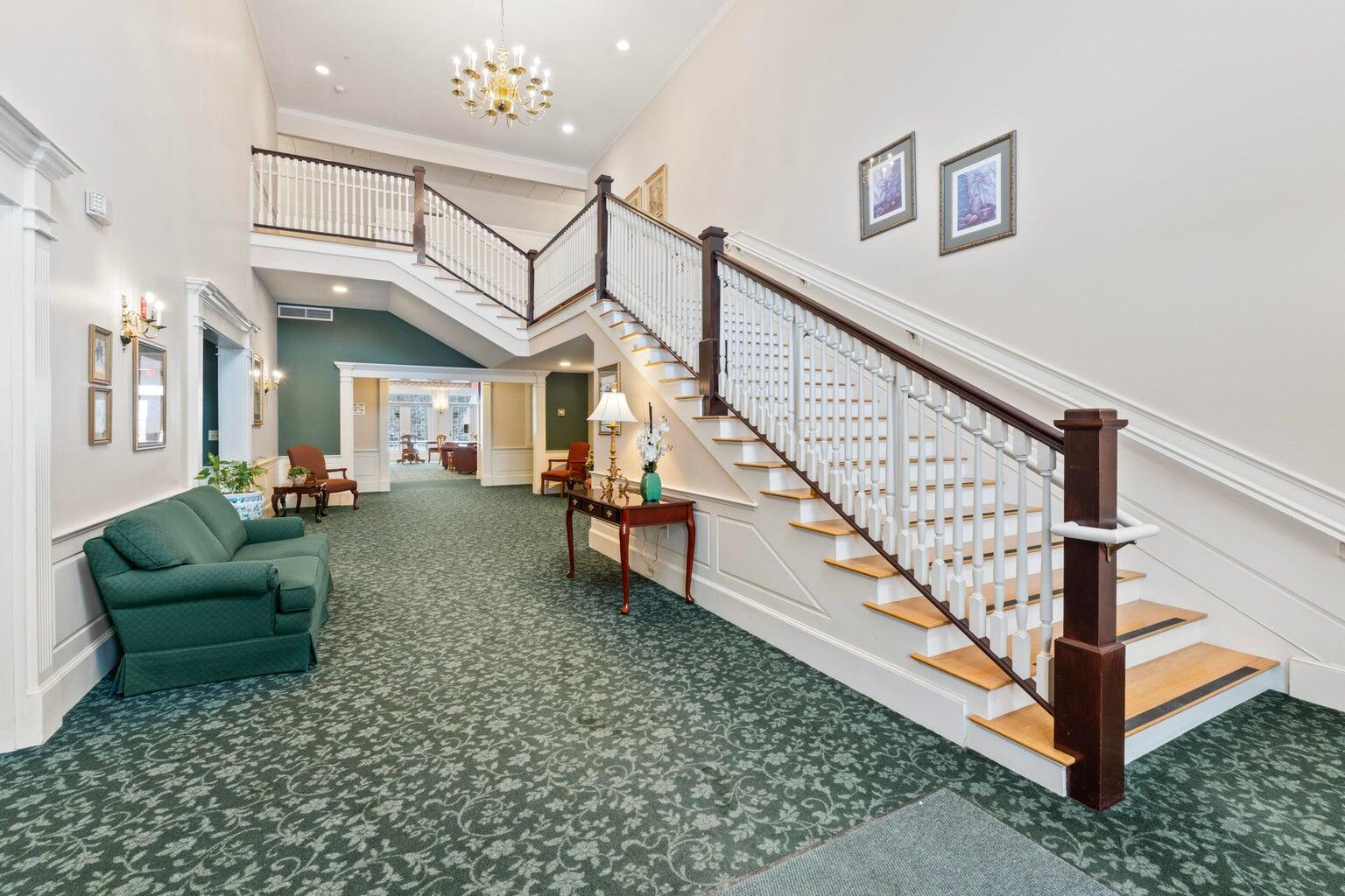 106 Farragut Way, Unit 149 Kennebunk, ME 04043 - Photo 36 of 49 MB FRONT STAIRS