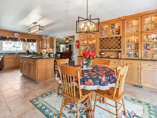 $929,950 | 31 Fawn Lake Trail Northeast, White, GA 30184