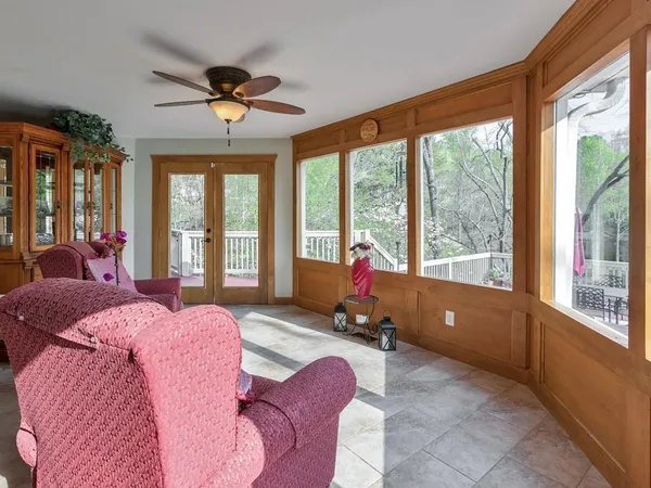 $929,950 | 31 Fawn Lake Trail Northeast, White, GA 30184