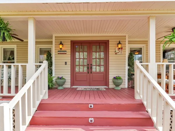$929,950 | 31 Fawn Lake Trail Northeast, White, GA 30184