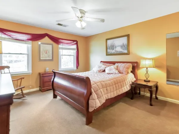 $929,950 | 31 Fawn Lake Trail Northeast, White, GA 30184