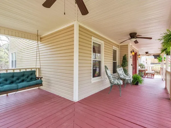 $929,950 | 31 Fawn Lake Trail Northeast, White, GA 30184