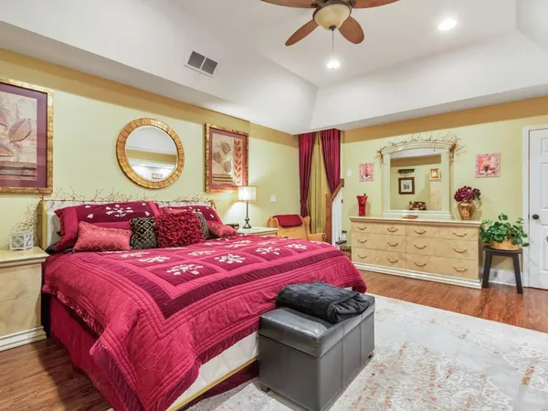 $929,950 | 31 Fawn Lake Trail Northeast, White, GA 30184