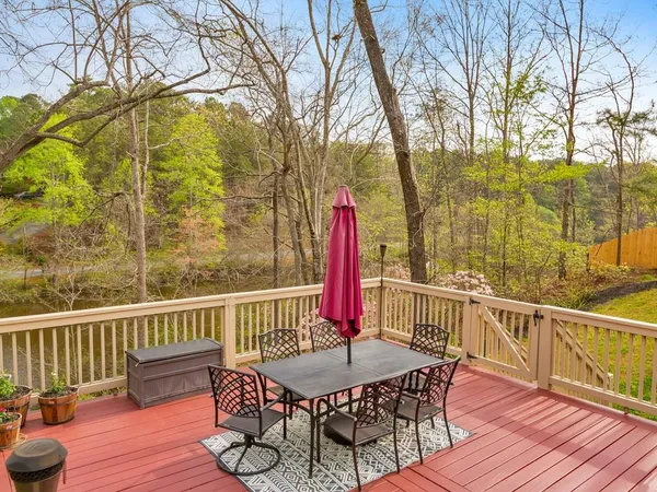 $929,950 | 31 Fawn Lake Trail Northeast, White, GA 30184