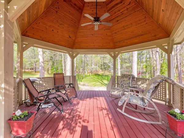 $929,950 | 31 Fawn Lake Trail Northeast, White, GA 30184