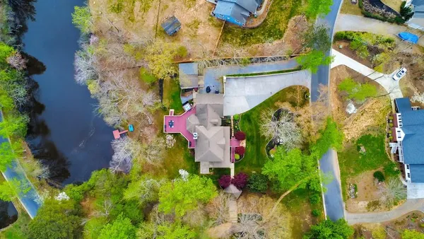 $929,950 | 31 Fawn Lake Trail Northeast, White, GA 30184