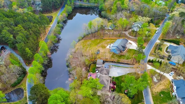 $929,950 | 31 Fawn Lake Trail Northeast, White, GA 30184