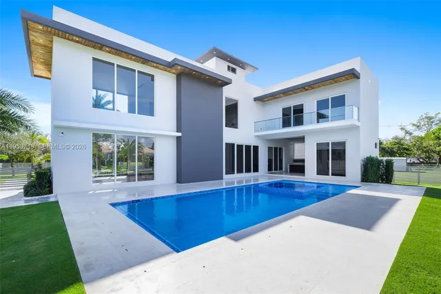 a view of a basketball court