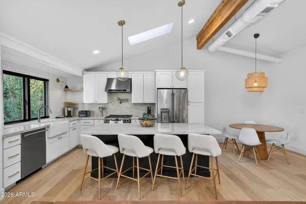 $1,190,000 | 4842 East Fairmount Avenue, Phoenix, AZ 85018