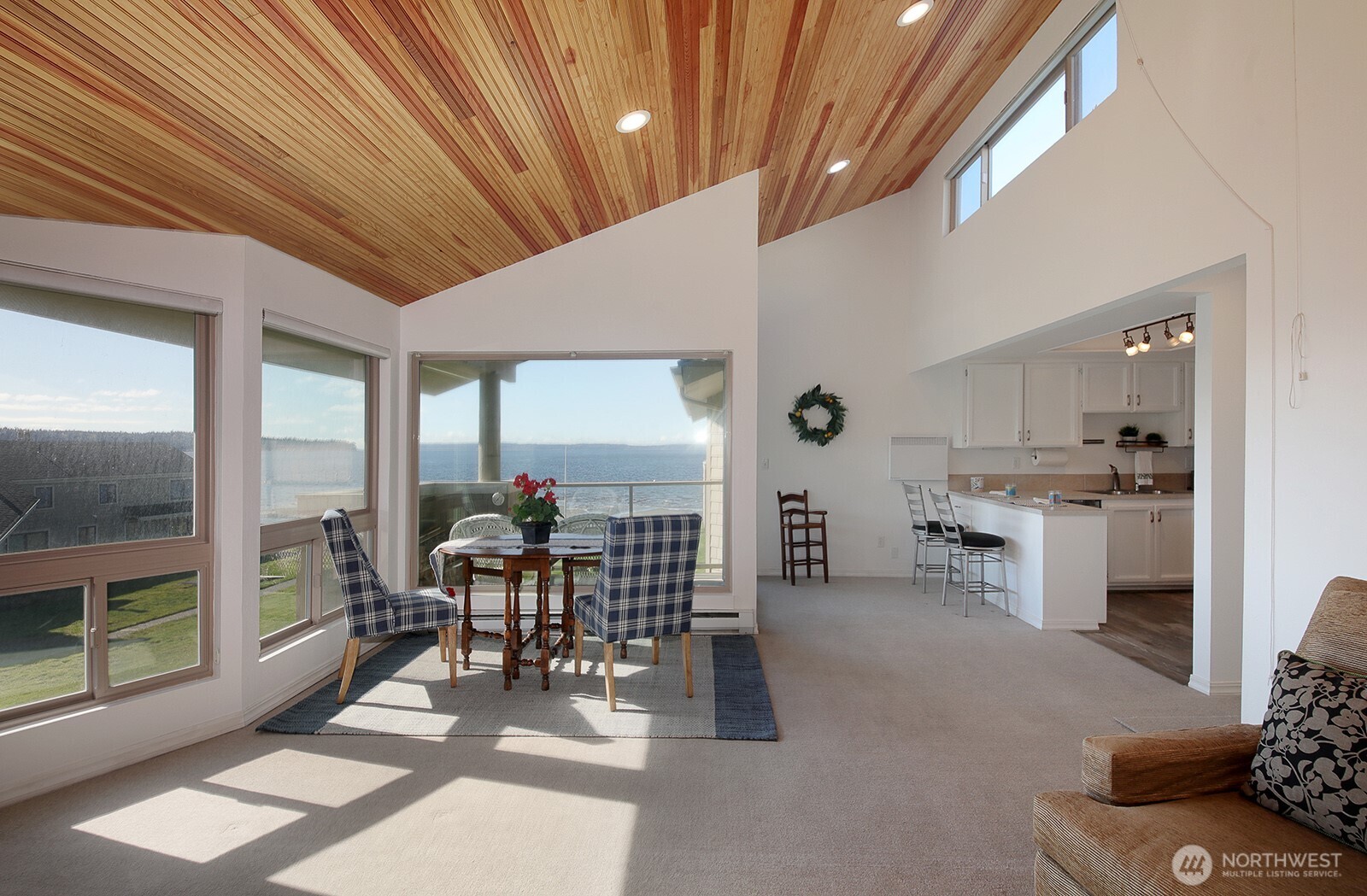 816 Old Beach Road, Unit 203 Freeland, WA 98249 - Photo 6 of 32