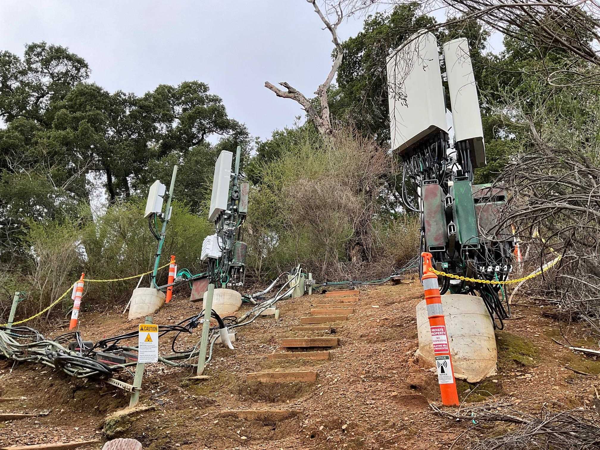 3984 Foothill Road Pleasanton, CA 94588 - Photo 2 of 25