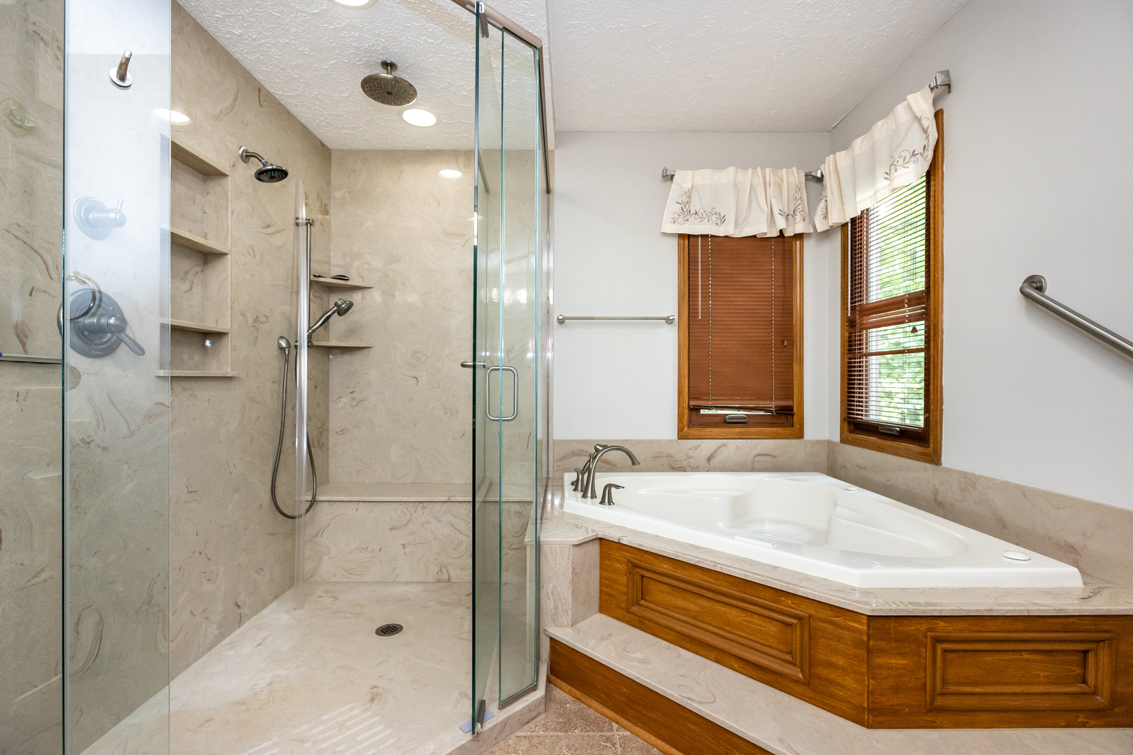 10003 Oakleaf Way McCordsville, IN 46055 - Photo 30 of 57