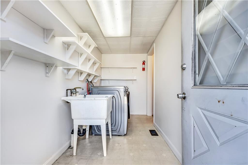 5504 Jane Pittsburgh, PA 15225 - Photo 17 of 27 a view of a hallway with seating area