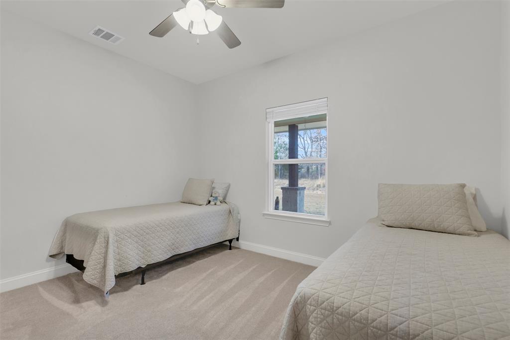 2004 Ryans Court Springtown, TX 76082 - Photo 28 of 39