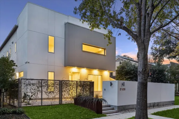 $2,799,000 | 2129 Quenby Street, Houston, TX 77005