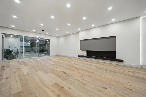 $2,799,000 | 2129 Quenby Street, Houston, TX 77005