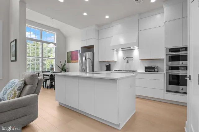 $1,000,000 | 164 Tyler Way, Yardley, PA 19067