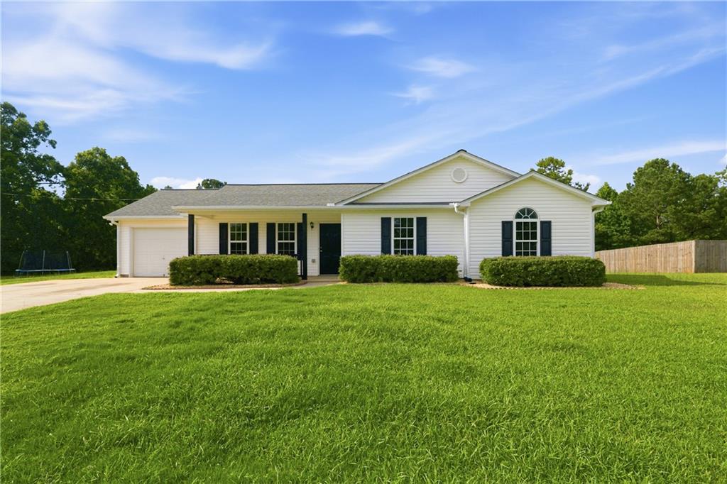30 Hunters Trace Covington, GA 30014 - Photo 1 of 29