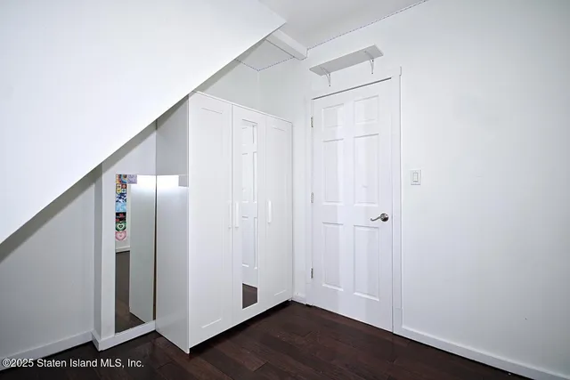 a view of an entryway