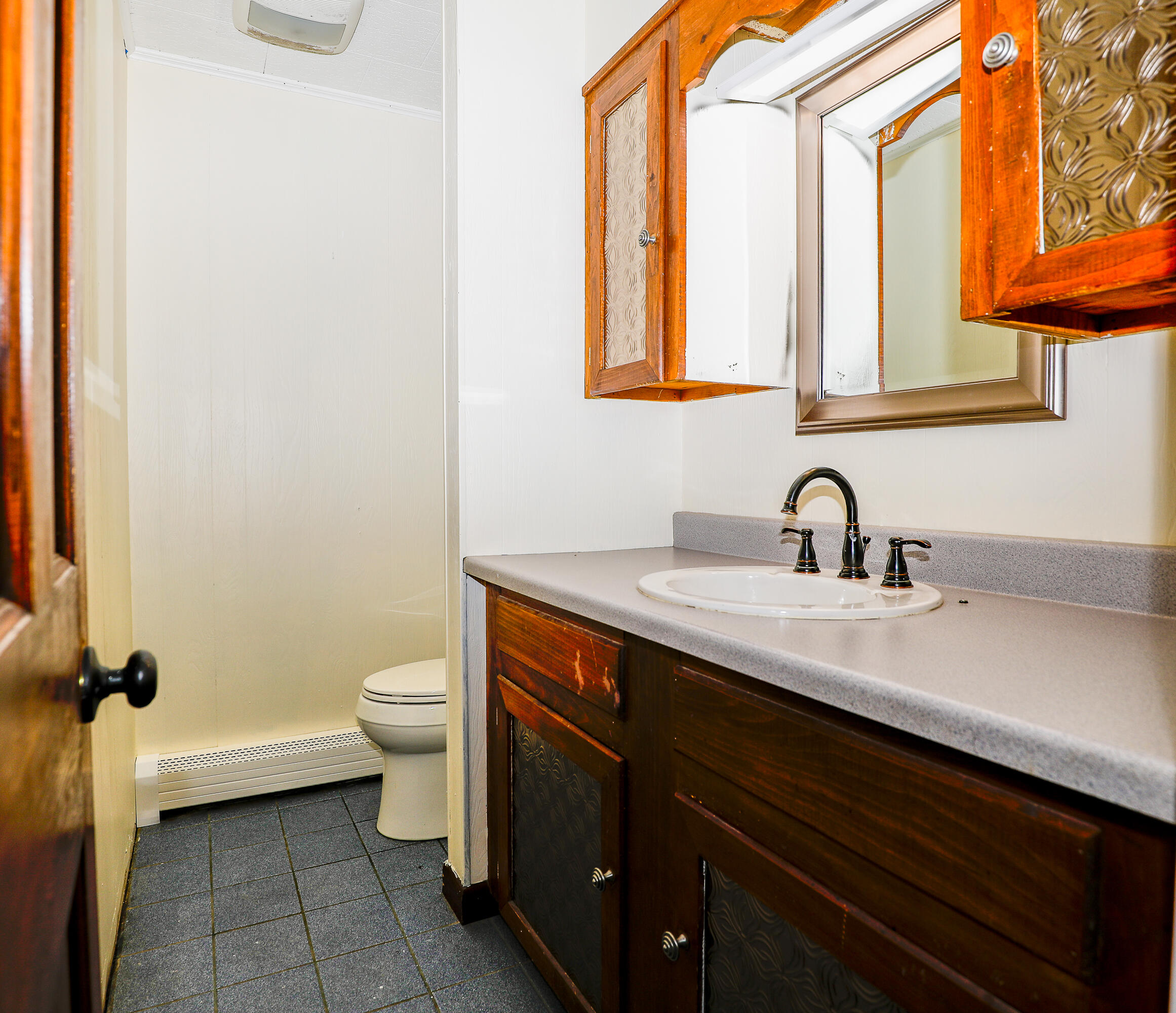 122 Otis Road Ellsworth, ME 04605 - Photo 11 of 21 20250908-164A9842-HDR