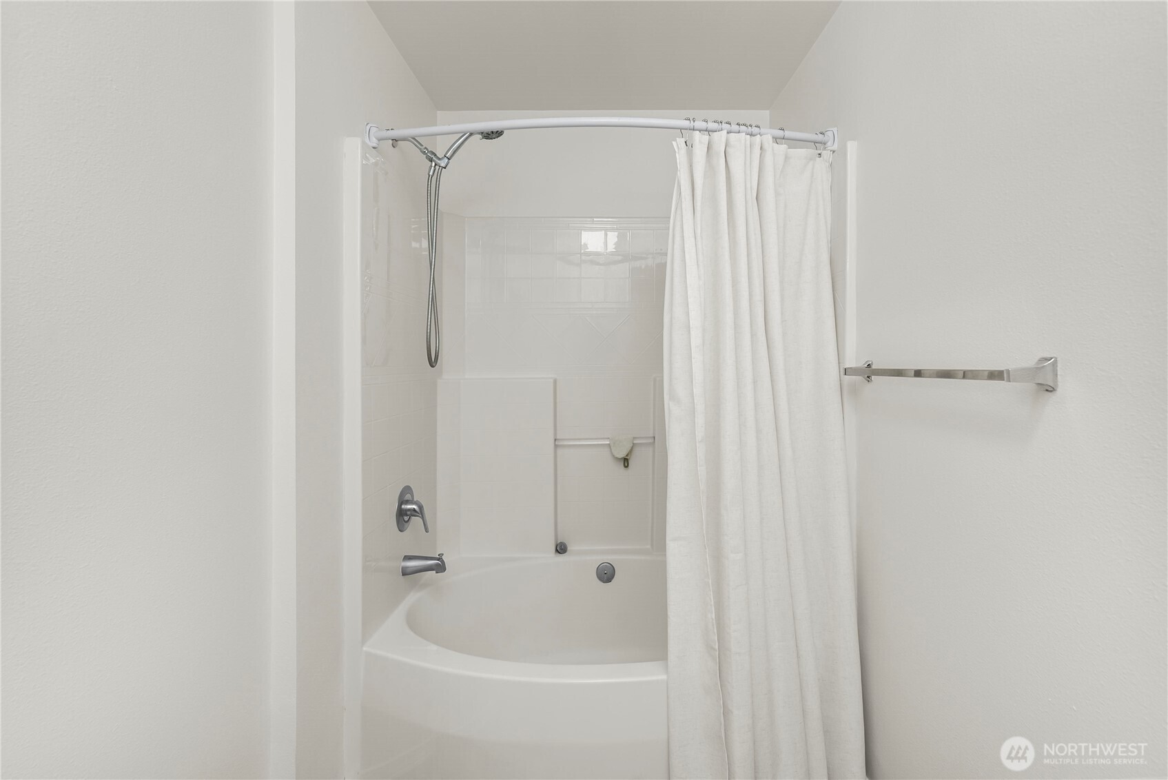 15325 Southeast 155th Place, Unit G1 Renton, WA 98058 - Photo 24 of 35