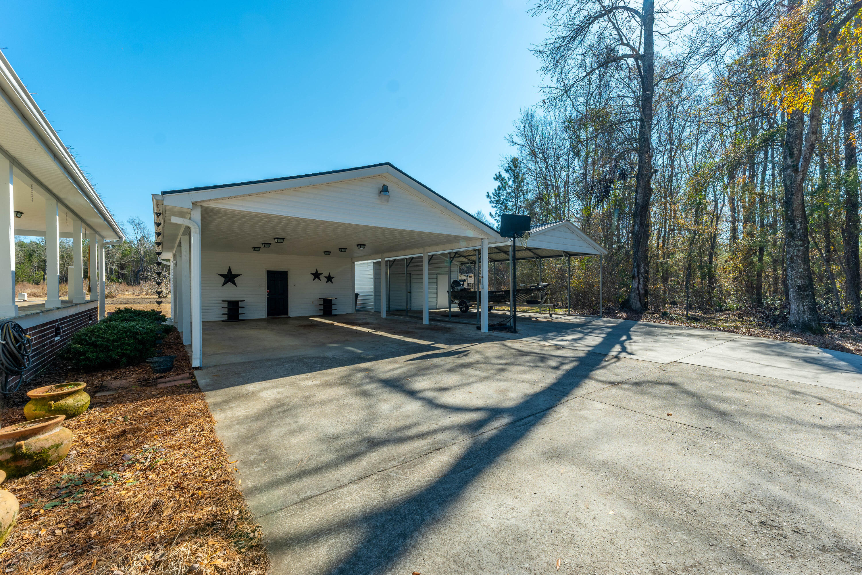 516-508 Robnshers Place Ridgeville, SC 29472 - Photo 45 of 66 Carports/Storage