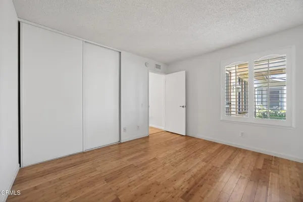 $599,000 | 42063 Village 42, Camarillo, CA 93012