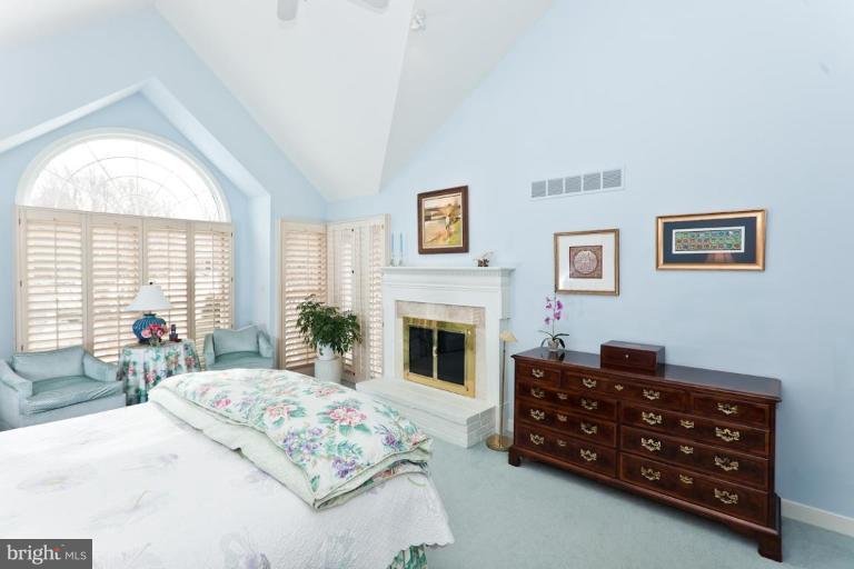 67 Seminary Farm Road Lutherville-Timonium, MD 21093 - Photo 6 of 25 Master Bedroom