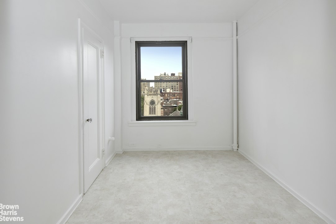 186 Riverside Drive, Unit 9B Manhattan, NY 10024 - Photo 10 of 19 Gallery Image 10