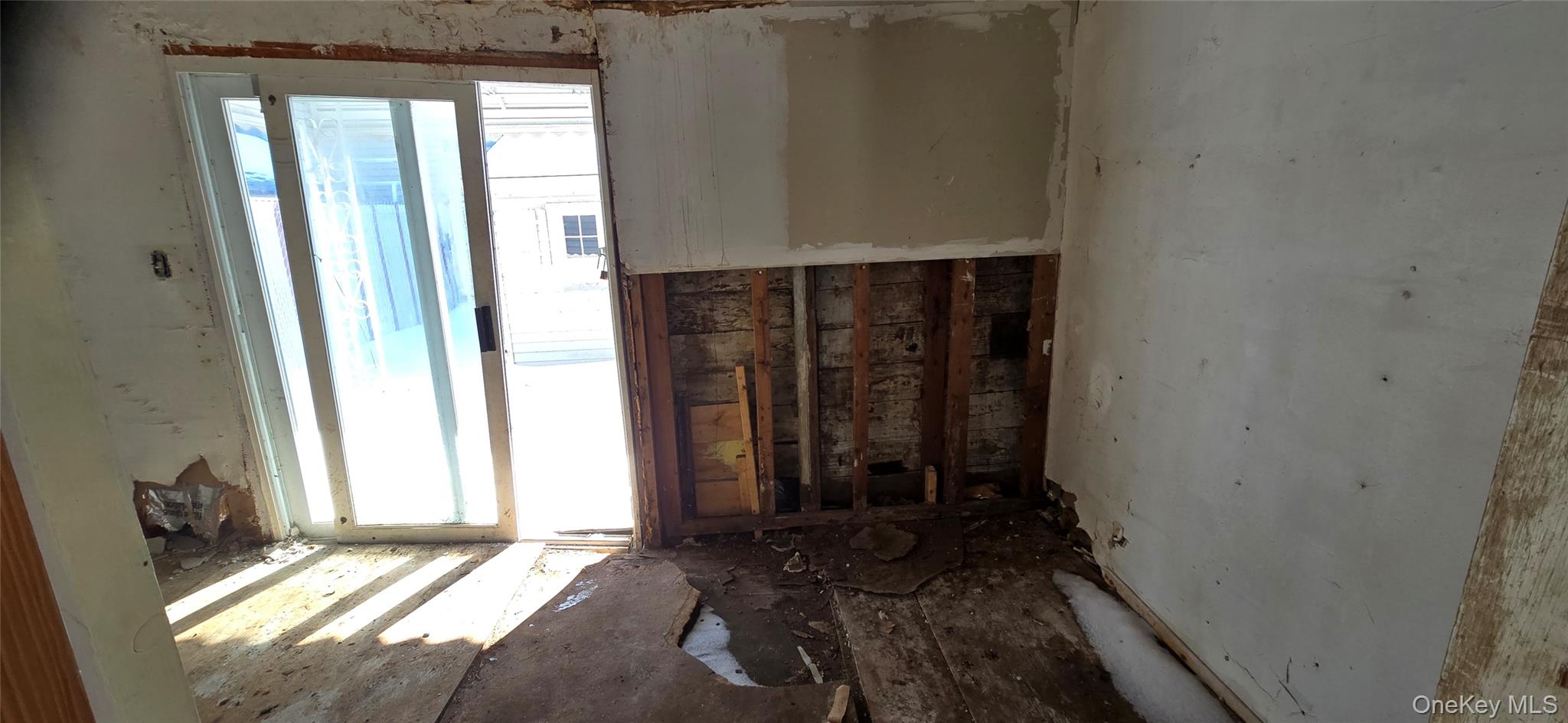 99-60 164th Road Queens, NY 11414 - Photo 15 of 21 a view of a closet