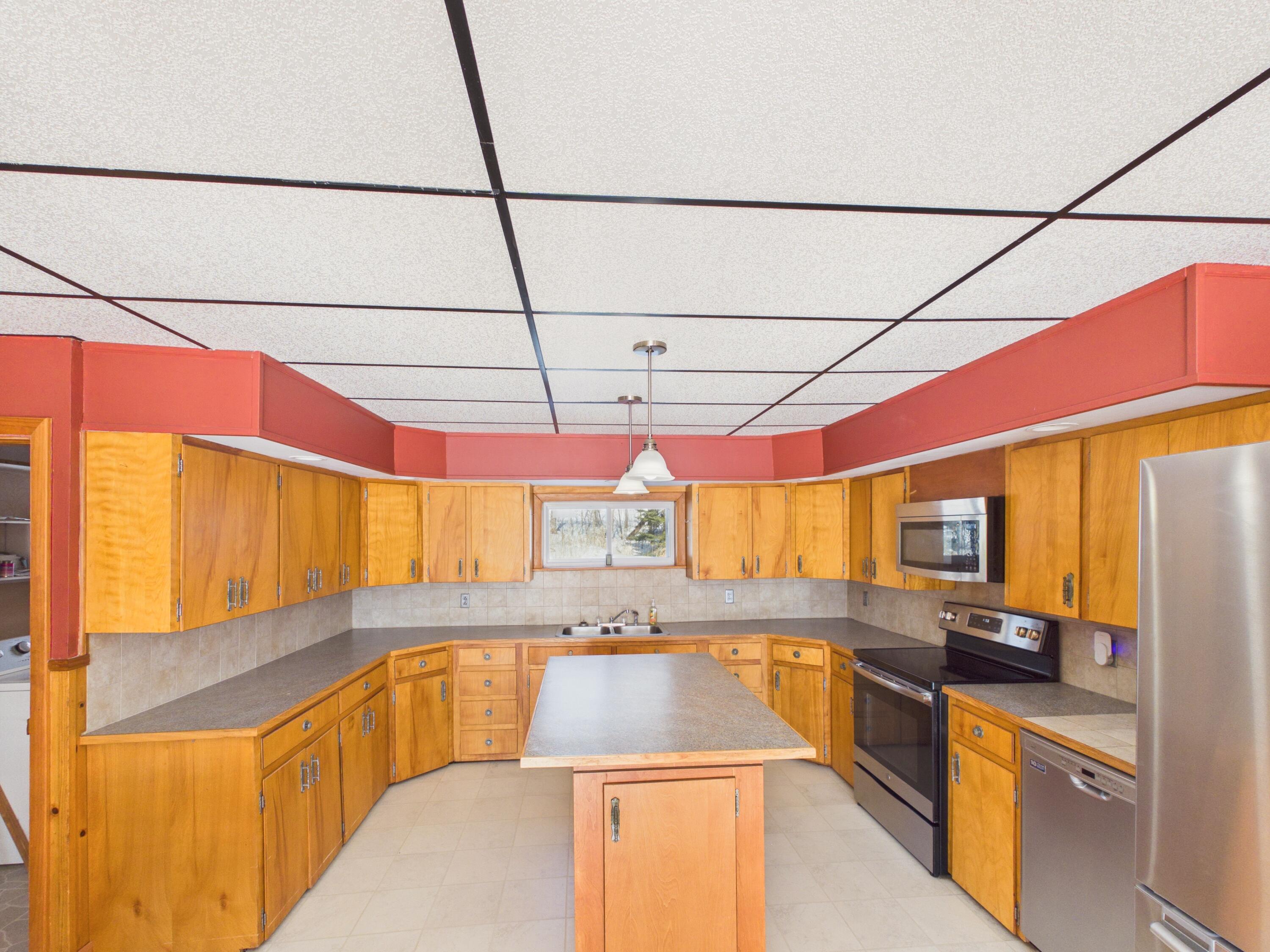 558 Center Limestone Road Fort Fairfield, ME 04742 - Photo 17 of 55 558 Center Limestone Rd 2026 (15)