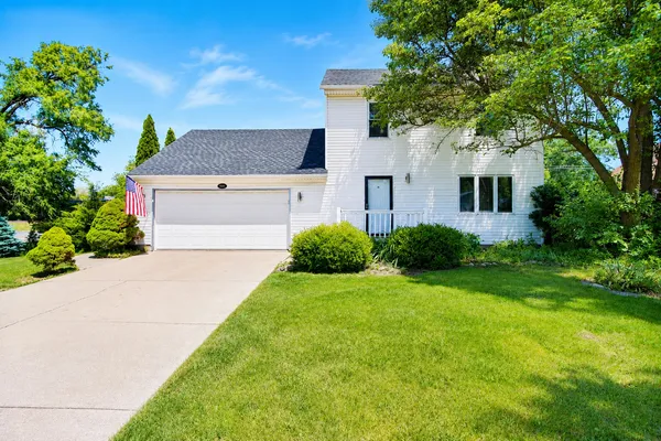$359,000 | 700 Maryknoll Drive, Lockport, IL 60441