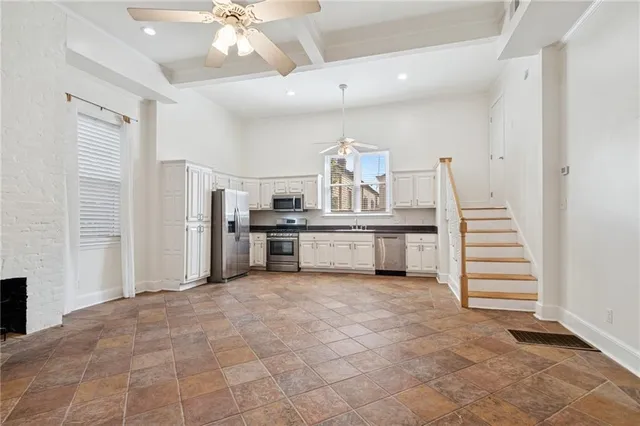 $1,500 | 5014 Prytania Street, Unit B, New Orleans, LA 70115