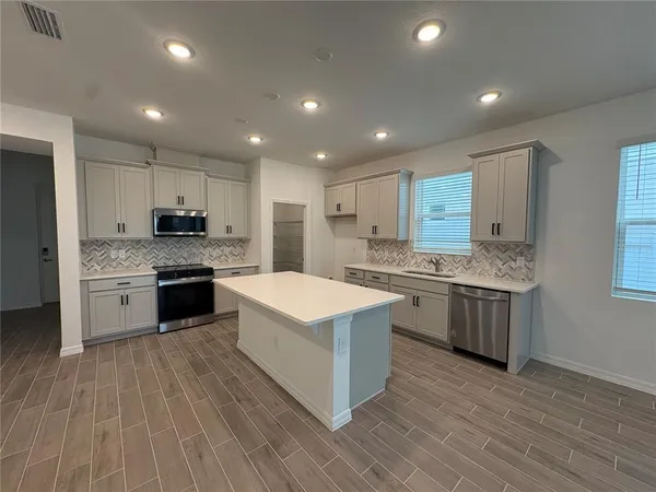 $511,990 | 1876 Columbus Path, St. Cloud, FL 34771