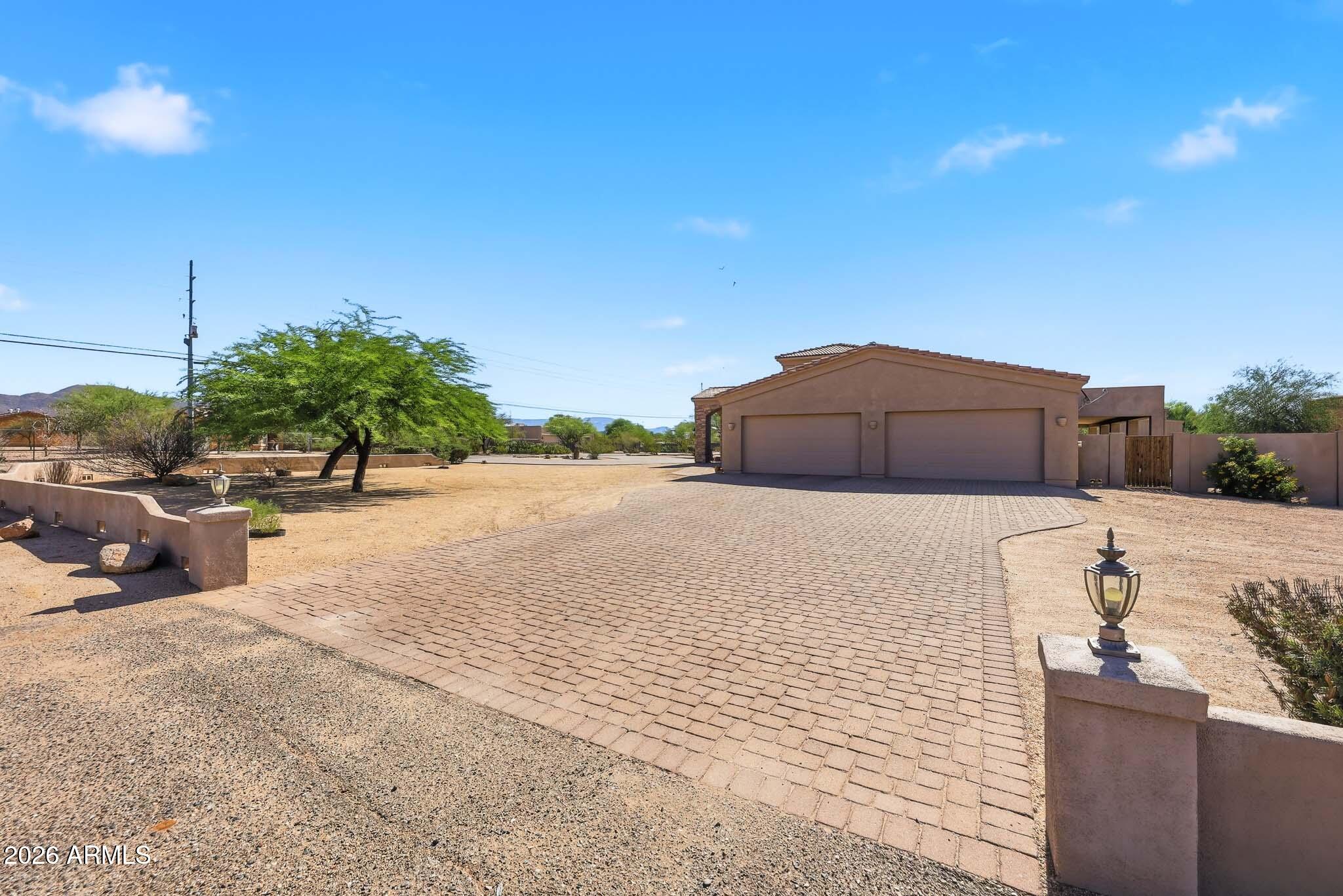 2649 West Irvine Road Phoenix, AZ 85086 - Photo 8 of 90 A (8)