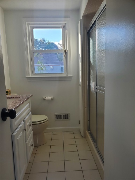 27 Midland Drive Cranston, RI 02920 - Photo 15 of 17