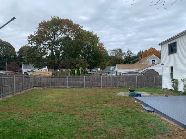 27 Midland Drive Cranston, RI 02920 - Photo 5 of 17