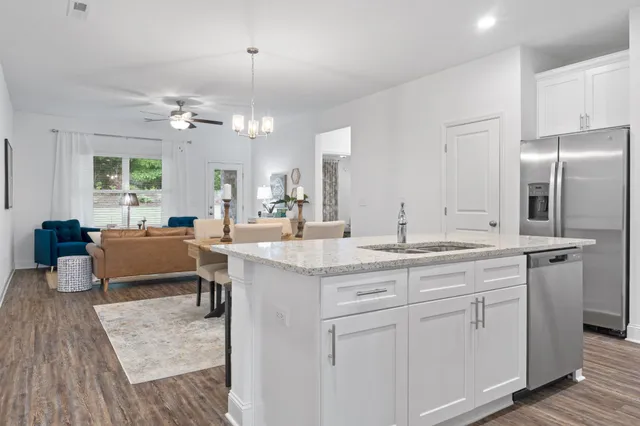 $1,625 | 12062 Mdw Pl Lane, Unit 12062, Madison, AL 35757