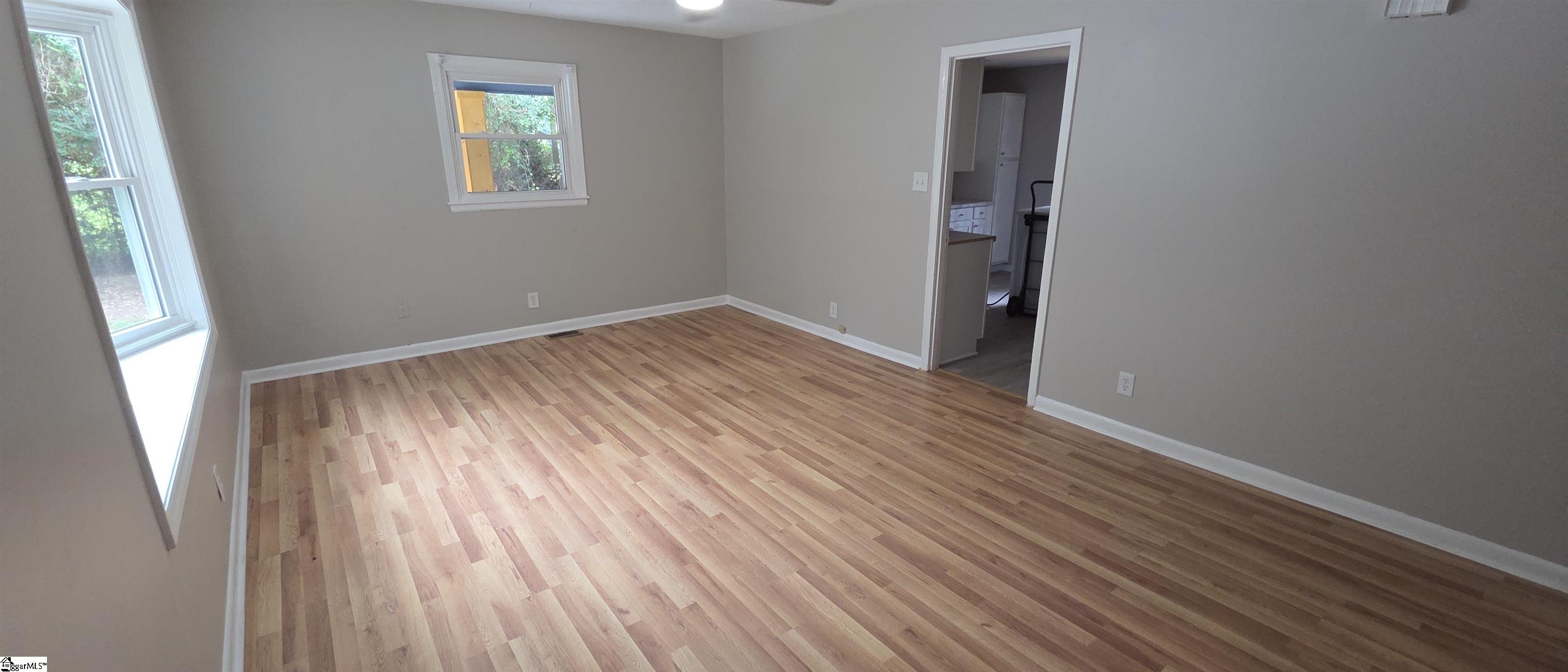826 Floyd Rd Extension Spartanburg, SC 29307 - Photo 7 of 26 Gallery Image 7