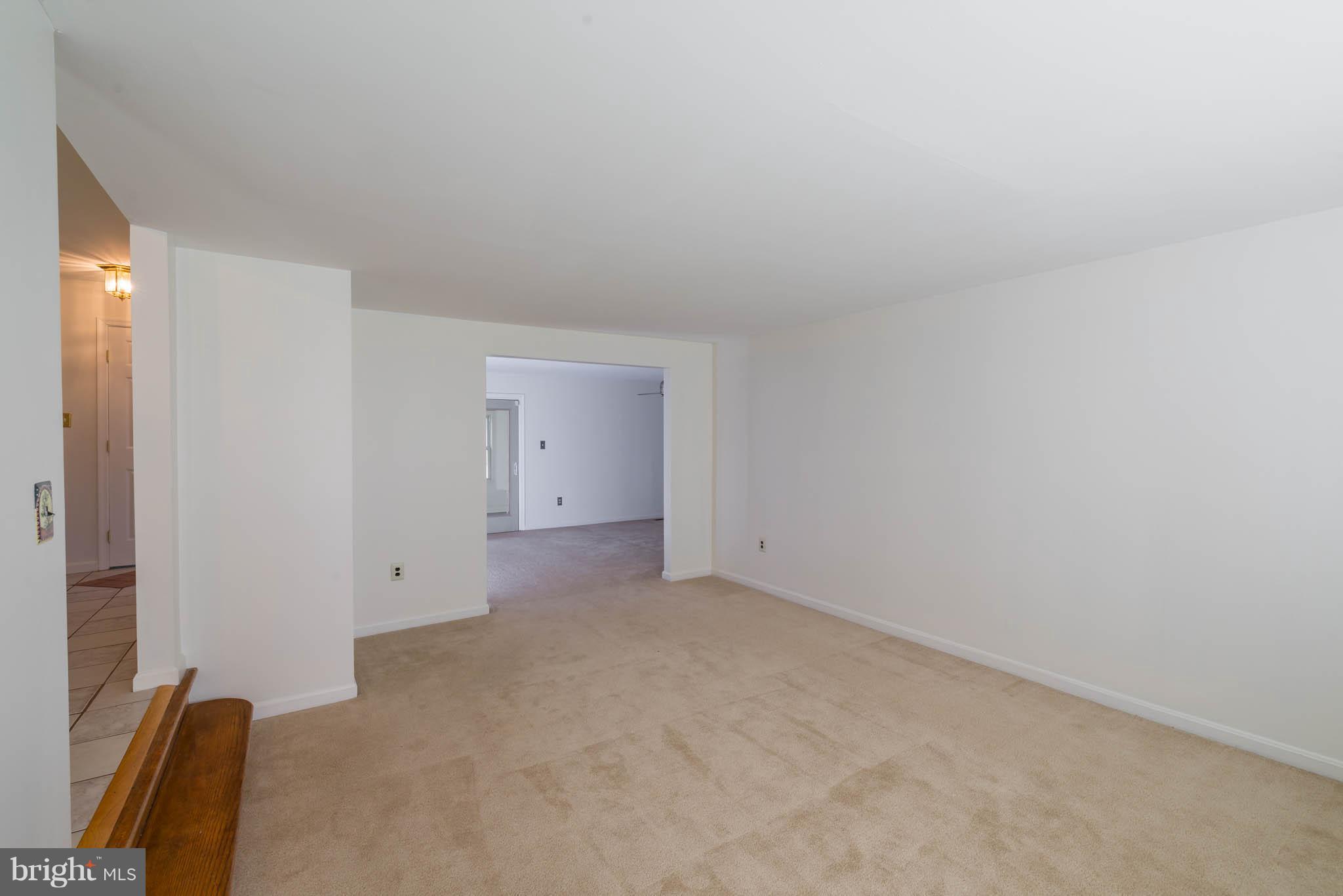 8554 Stonewall Road Manassas, VA 20110 - Photo 11 of 28 Dining Room