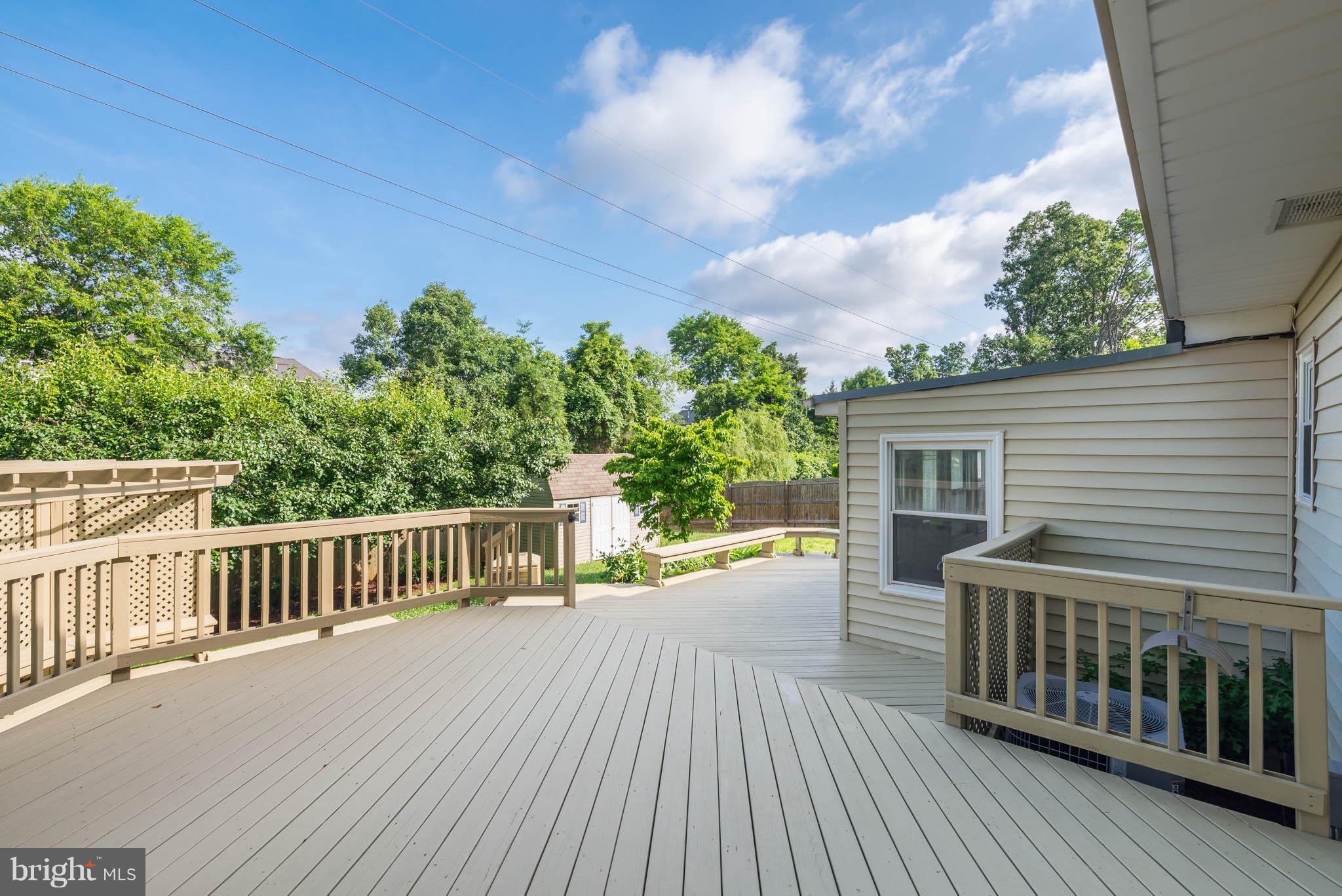 8554 Stonewall Road Manassas, VA 20110 - Photo 24 of 28 Exterior (Rear)