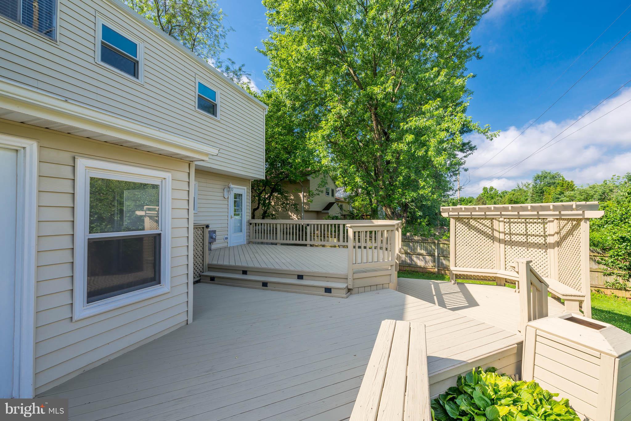 8554 Stonewall Road Manassas, VA 20110 - Photo 25 of 28 Exterior (Rear)
