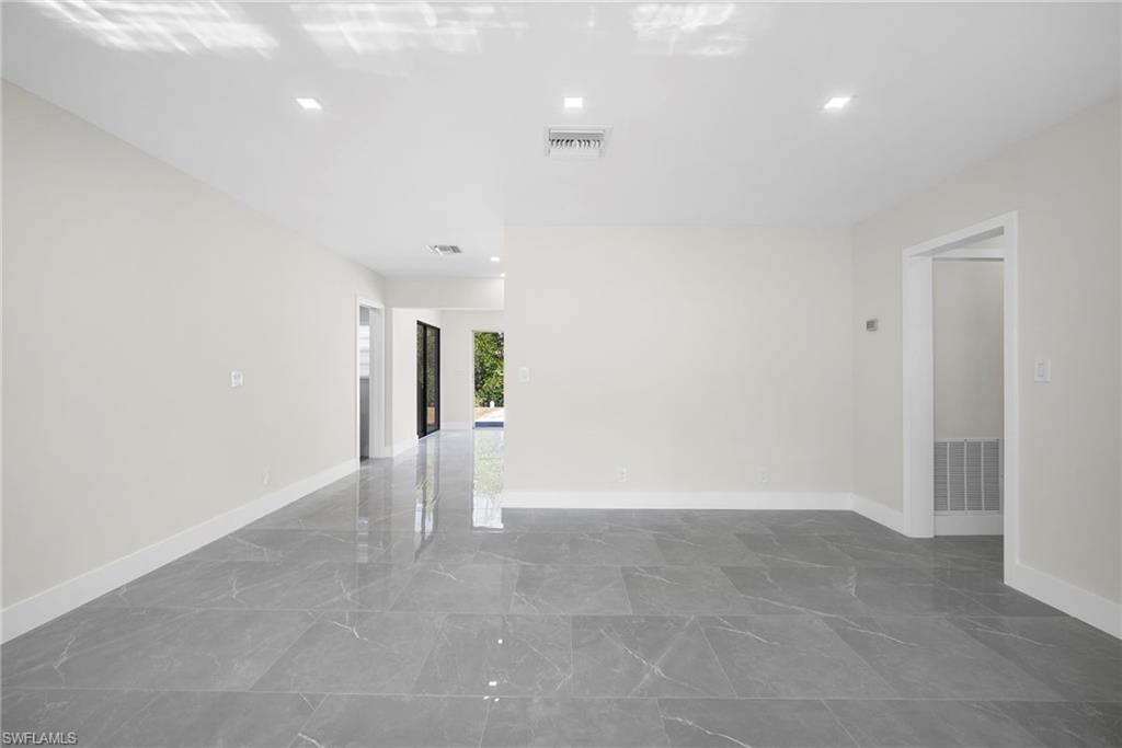 47 River Court Naples, FL 34110 - Photo 10 of 47
