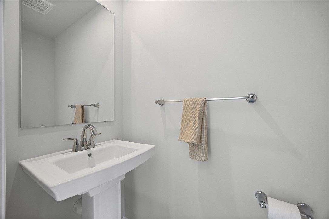 8 Trailhead Road Henrietta, NY 14467 - Photo 14 of 30