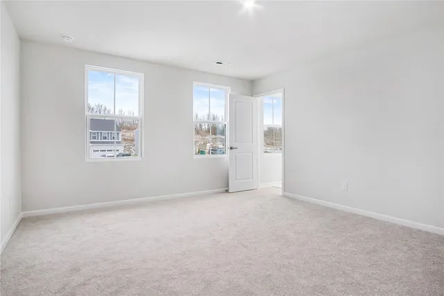 $475,000 | 8 Trailhead Road, Henrietta, NY 14467