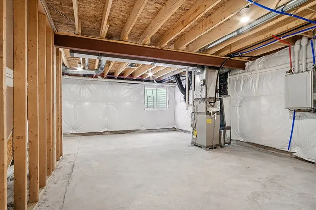 $475,000 | 8 Trailhead Road, Henrietta, NY 14467