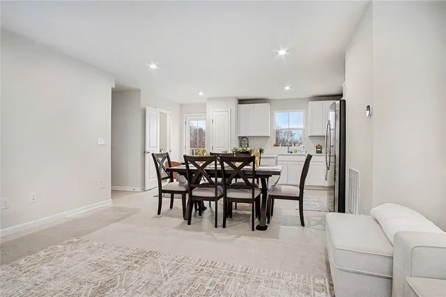 $475,000 | 8 Trailhead Road, Henrietta, NY 14467