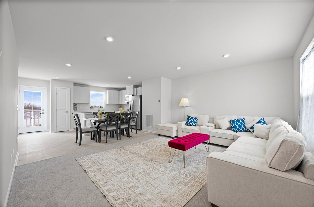 8 Trailhead Road Henrietta, NY 14467 - Photo 7 of 30